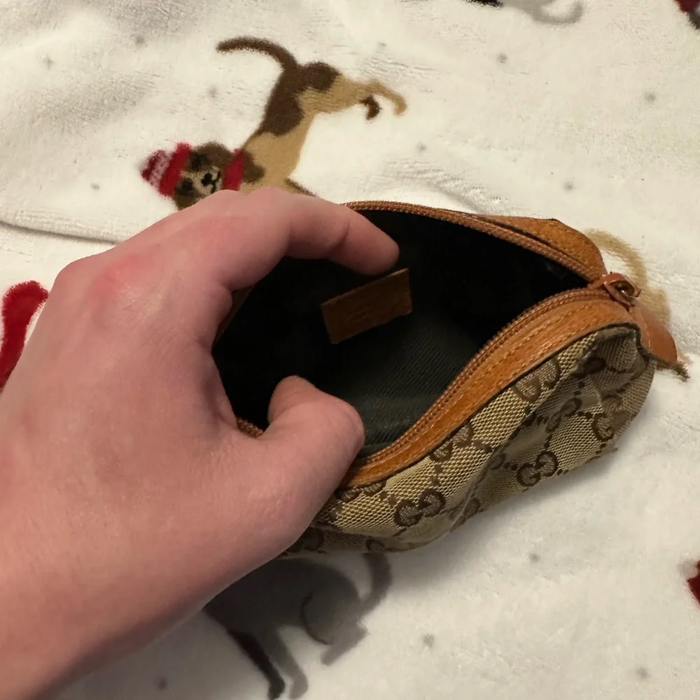 Gucci Vintage Tan Pouch - Picture 3 of 7